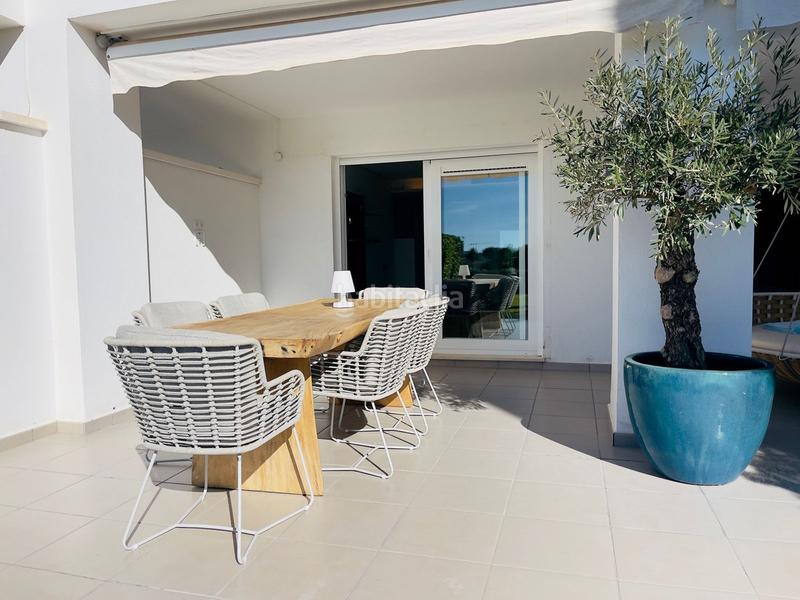 Foto 8f13fe4e-7ad9-4771-997a-3020f30ca565. Appartement mit pool in los arqueros - puerto del almendro Benahavís