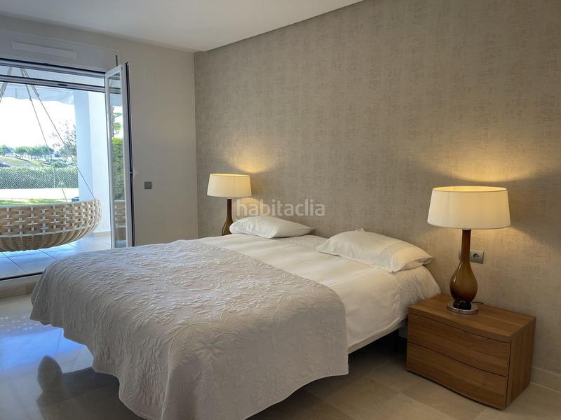 Foto c0b175ee-71b5-4b70-90fd-2bdd8c89e71c. Appartement mit pool in los arqueros - puerto del almendro Benahavís