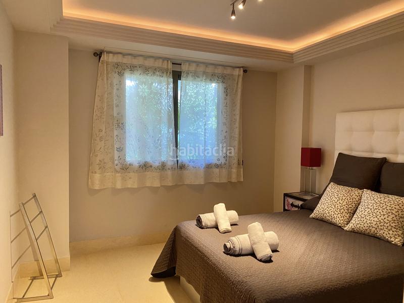 Foto b06f1034-5680-4549-b0a9-3575bf6af298. Apartament amb piscina a los arqueros - puerto del almendro Benahavís