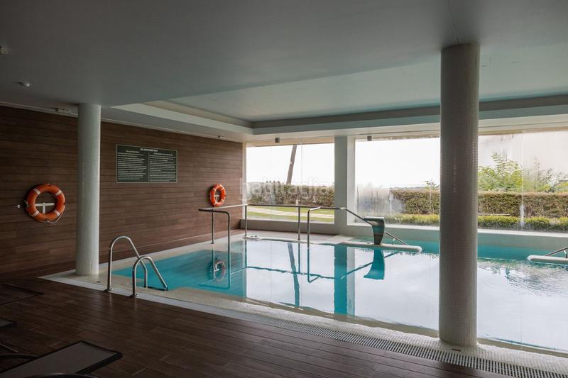 Foto eb1071f1-2149-45e3-b6d4-db2a2c19c9d0. Apartament amb piscina a los arqueros - puerto del almendro Benahavís