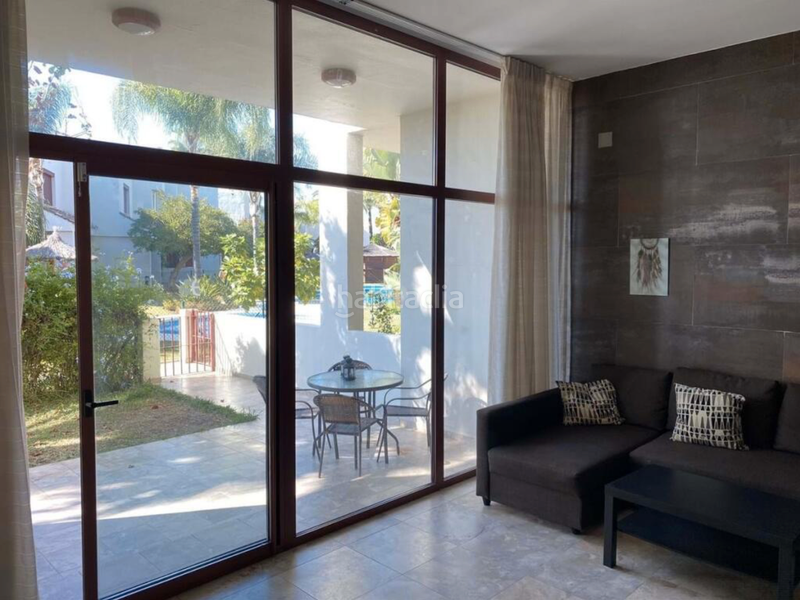 Foto 26a3ccdb-1953-4779-9f9d-77385d2044f5. Rent towny house with parking pool in Villacana - Costalita - Saladillo Estepona