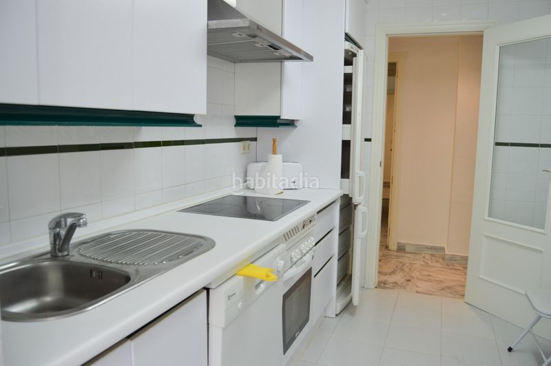 Foto 4409cef9-c772-4ce2-827b-49f37d684cfc. Apartament amb piscina a La Dama de Noche - La Alzambra Marbella