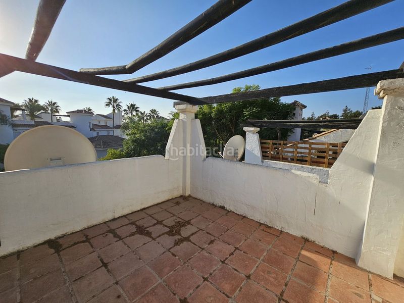 Foto a6825eee-5966-43b3-a6e3-f80e32fd0a79. Casa a La Dama de Noche - La Alzambra Marbella
