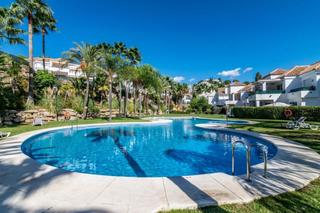 Apartamento  Calle aries. Apartamento de 2 dormitorios con terraza privada en complejo res