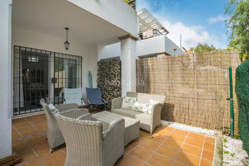 Foto 9cf86595-1e56-4229-8386-e0aea4339e62. Apartament amb piscina a Los Naranjos Marbella