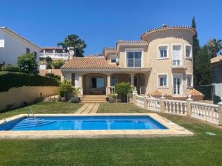 Chalet  Urbanizacion calendula. ¡descubra su oasis mediterráneo: espectacular villa con vistas a