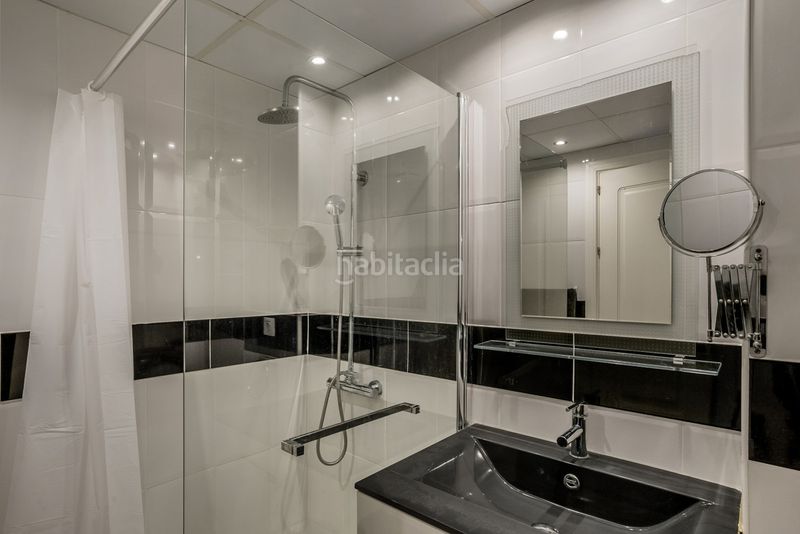 Foto 30092cd5-ed5c-4372-90ca-e65e19ca3df5. Apartament a Nueva Andalucía centro Marbella
