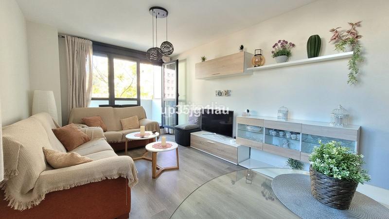 Foto 271204a6-a79b-485f-9a42-9ecd6edd4e90. Apartamento un apartamento espacioso y luminoso en una ubicación privilegiada en Estepona