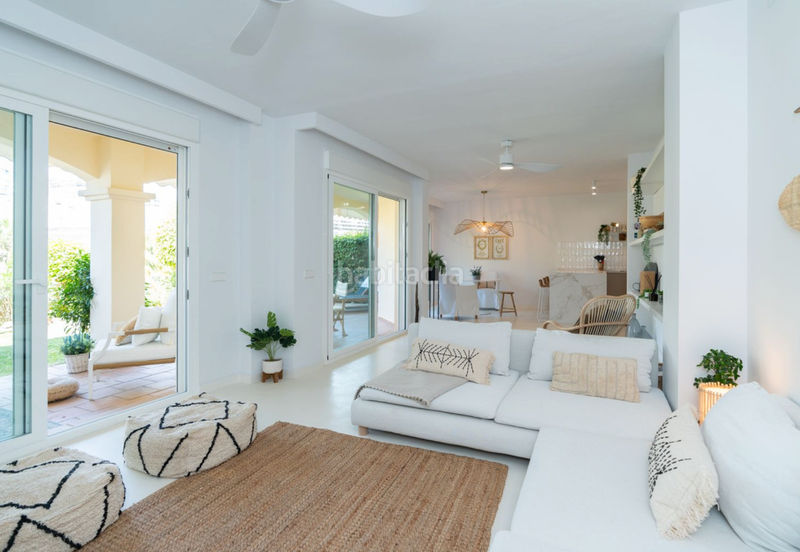 Foto 14c42384-810d-4dd8-9614-8f61c5472c5d. Piano terra con piscina in La Quinta Benahavís