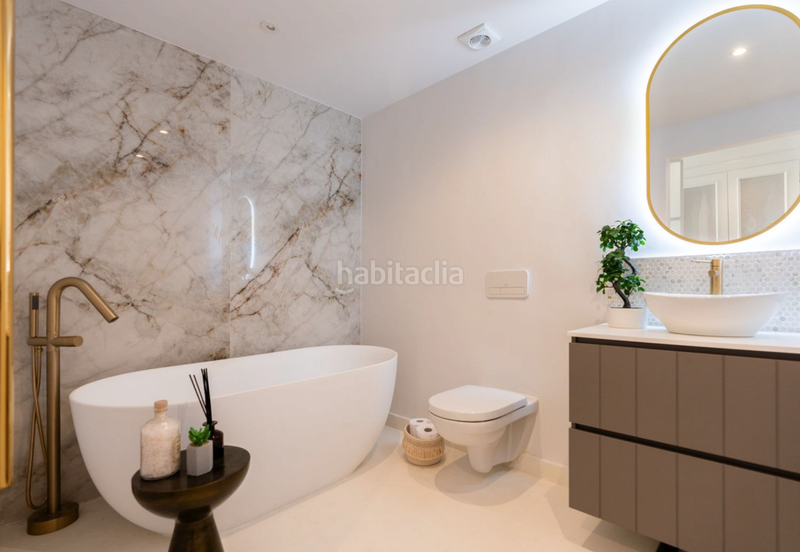 Foto 419b0811-93c9-4c4c-bf63-ab439537b7f2. Piano terra con piscina in La Quinta Benahavís