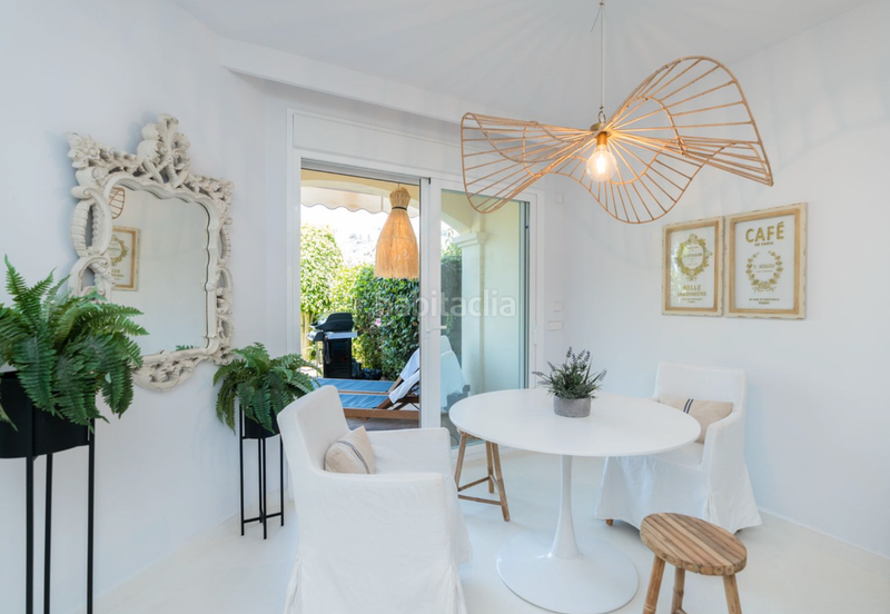 Foto b6f5c292-e22b-4b5e-a8a7-9ce3fe8b0d8e. Piano terra con piscina in La Quinta Benahavís