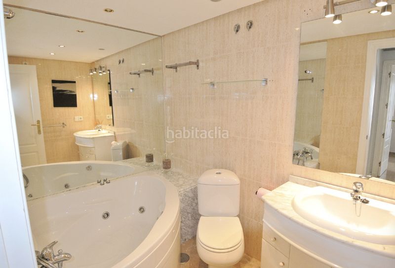 Foto 538751be-e500-4495-879b-92c9b4e54d47. Apartament amb piscina a lomas de Marbella club Marbella