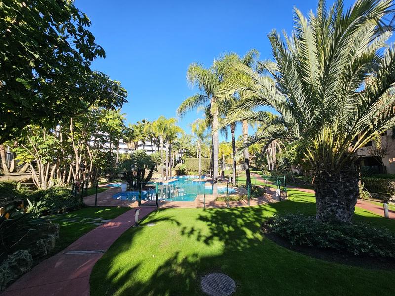 Foto 375524d6-68cc-4d3d-8d39-10aa1f03915d. Piccolo appartamento in urbanización Nueva Atalaya 72 in Estepona