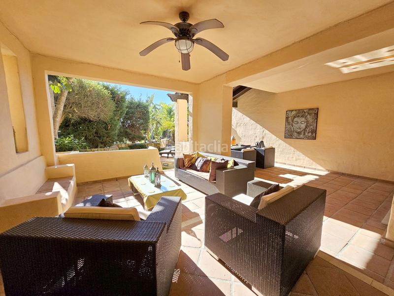 Foto d1497f59-fa99-4e07-a476-3dcecb8d330d. Piccolo appartamento in urbanización Nueva Atalaya 72 in Estepona