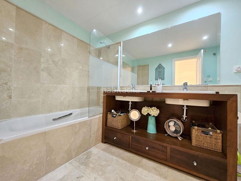 Foto d55db432-c263-47fd-b12e-8daf044deb12. Piccolo appartamento in urbanización Nueva Atalaya 72 in Estepona