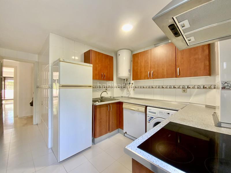 Foto f724812a-aeb8-4682-9cd1-1a8df1d2d860. Apartament a calle trajano 11 a Villacana - Costalita - Saladillo Estepona