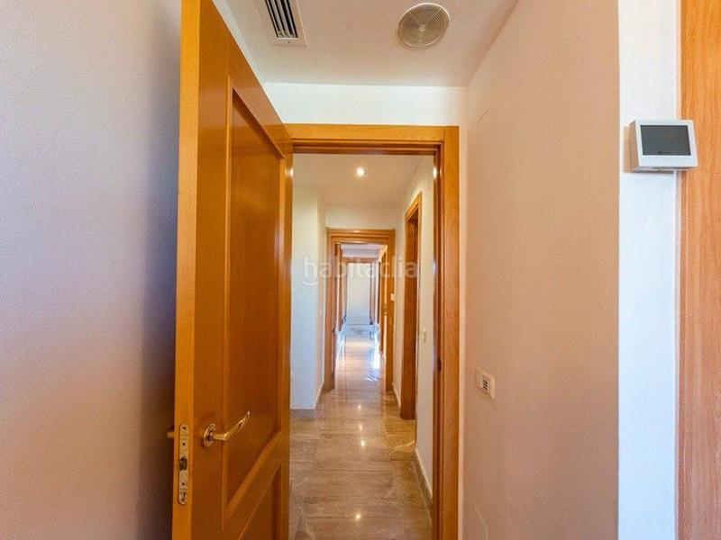 Foto ac377b90-1e61-4898-9c50-ad29039052a4. Apartamento  con vistas espectaculares, piscina comunitaria y sauna en Estepona