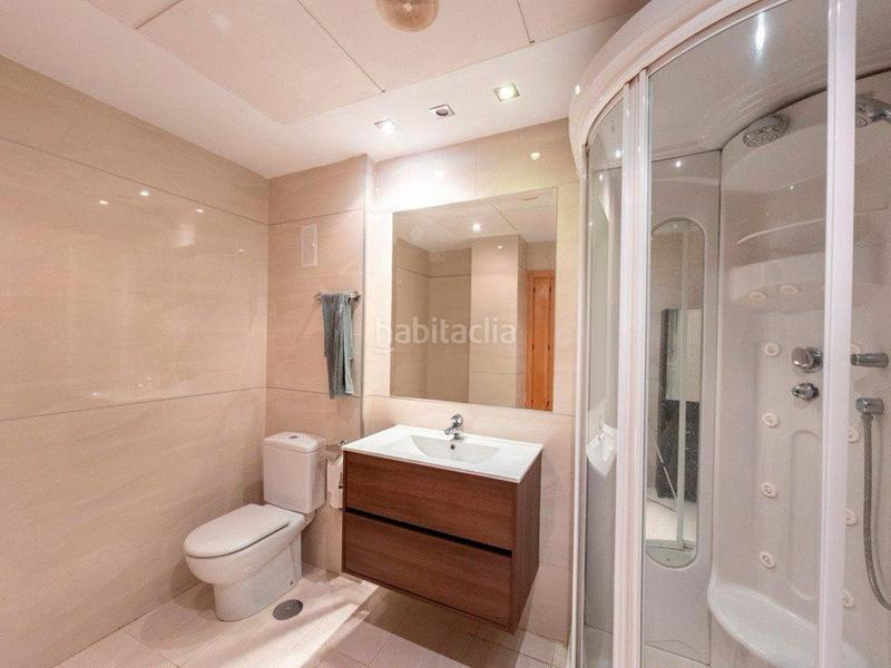 Foto d7c1b474-6f47-4259-9ba8-a74bbb922c9c. Apartamento  con vistas espectaculares, piscina comunitaria y sauna en Estepona
