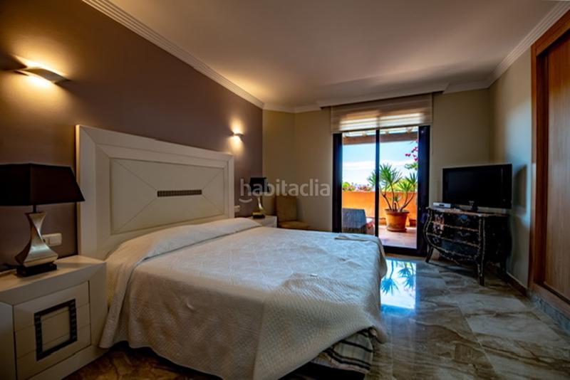 Foto da566ef4-32e7-4d37-9986-2b39049e0ad1. Ático  de 3 dormitorios con terrazas espectaculares, piscina comunitaria y spa en Estepona