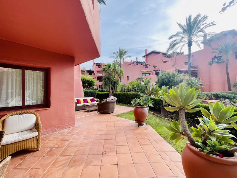 Foto 8a1e3105-ee3b-4962-bc66-341575e47a2c. Piccolo appartamento con piscina in Villacana - Costalita - Saladillo Estepona