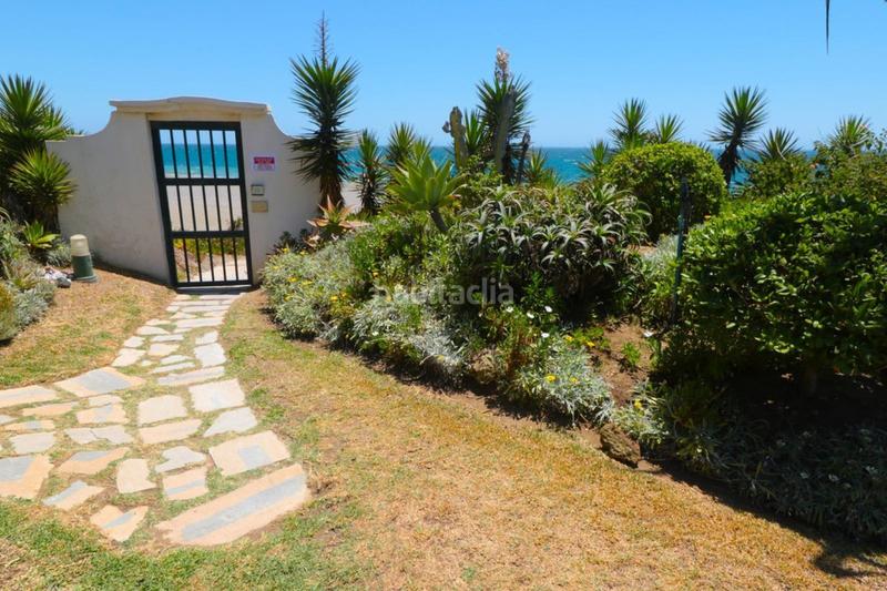 Foto 42482f70-d6db-4be3-909c-520ecc178e0a. Casa bifamiliare con piscina in Villacana - Costalita - Saladillo Estepona