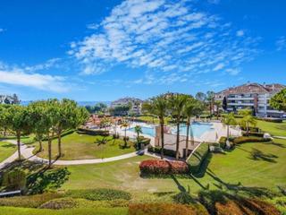 Attique à Carretera istán km. 1. ¡ático dúplex de ensueño en la trinidad, marbella! vistas espect