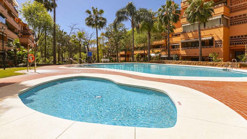Foto efae5fa5-de92-4516-ba33-c7ae87ebbeeb. Apartament amb piscina a La Carolina - Guadalpín Marbella