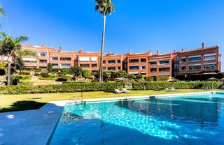Apartment in Avenida conde rudi 1. Amplio apartamento con 4 dormitorios, terraza y vistas al mar