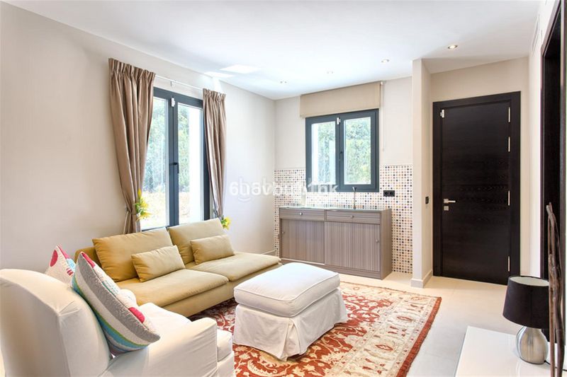 Foto a7697081-f765-44a4-805e-517d0a7baf25. Xalet amb piscina a Nagüeles Alto Marbella