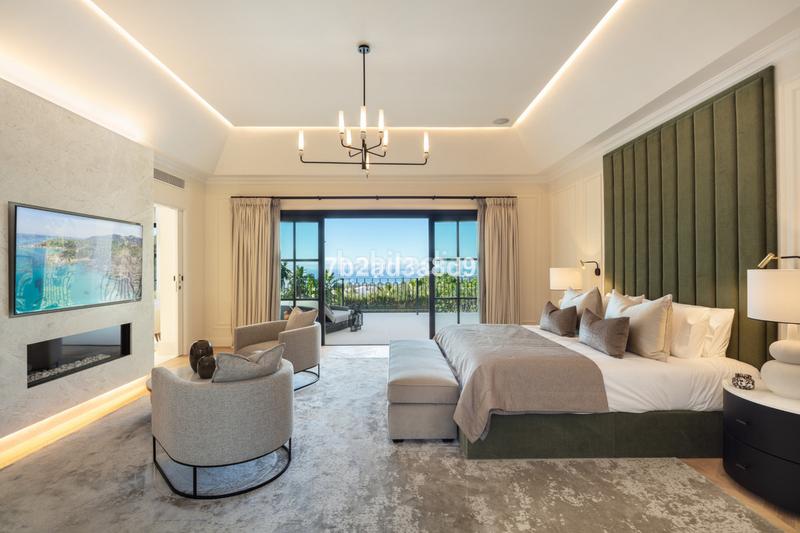 Foto 53436009-ddba-416d-b64f-bf197dc2cb84. Chalet avec cheminée parking piscine dans Nagüeles Alto Marbella