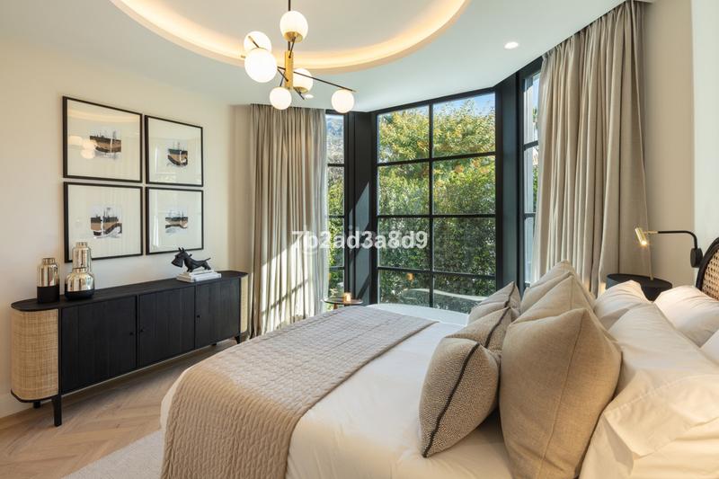 Foto b012cbb0-1e16-4271-8a14-d296e2782c2d. Chalet avec cheminée parking piscine dans Nagüeles Alto Marbella