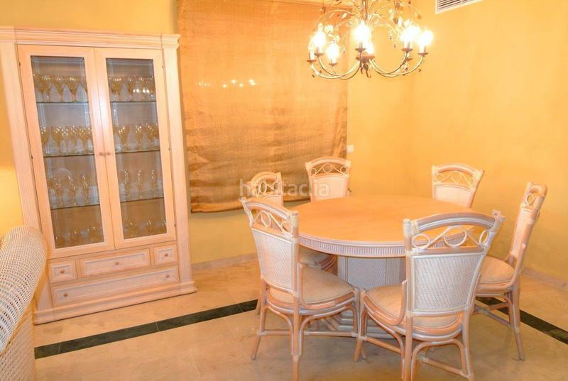 Foto 0ed03368-97c1-4f60-ad03-f161f6c7e77e. Casa adosada vive el sueño mediterráneo en nagüeles: amplia casa adosada con piscina y vistas en Marbella