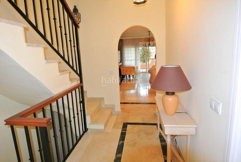 Foto 44763783-dcae-4043-9507-e363c89b9c7e. Casa adosada vive el sueño mediterráneo en nagüeles: amplia casa adosada con piscina y vistas en Marbella
