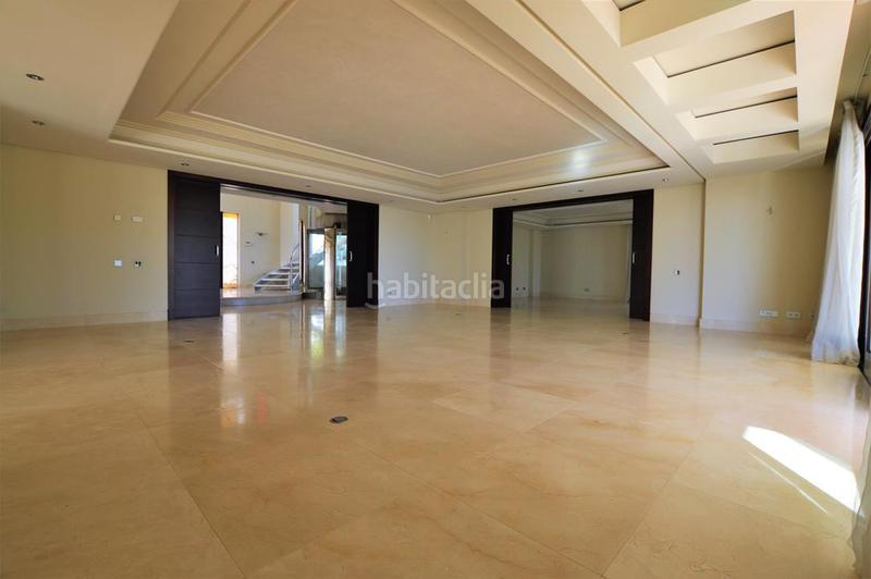 Foto 81ee75ed-62ce-40a4-8460-869593e1d191. Xalet amb piscina a Sierra Blanca Marbella