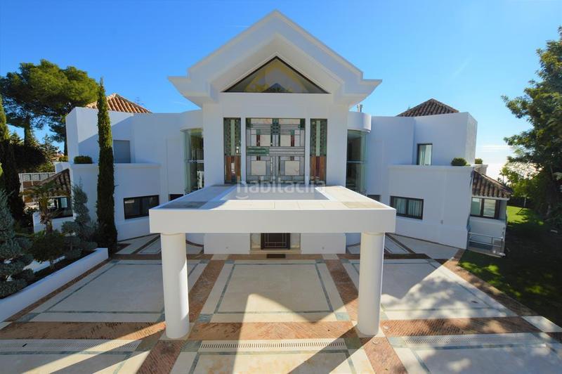 Foto afddaeb4-439d-48a0-961f-9fb03bc1ddea. Xalet amb piscina a Sierra Blanca Marbella