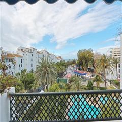 Apartament a Avenida de julio iglesias 58. Viva el sueño mediterráneo en terrazas banús: apartamento de 3 d