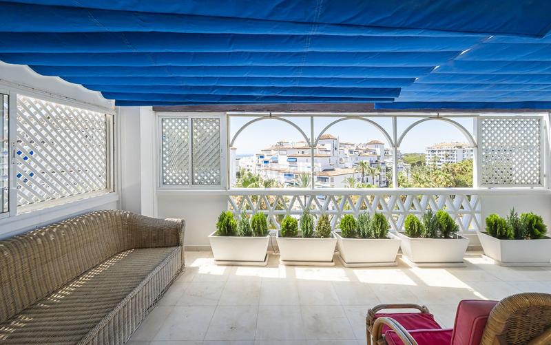 Foto 6d049e19-cad3-44d1-aefd-405f97c12117. Dachwohnung mit pool in Puerto Banús Marbella