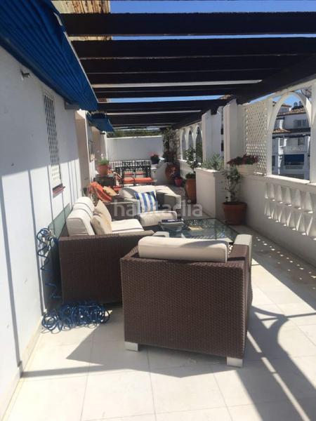 Foto 76419af7-3b3e-470c-b71a-884684c7b0bf. Attique avec piscine dans Puerto Banús Marbella