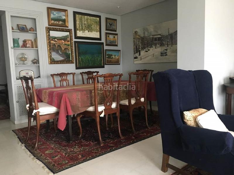 Foto f5a23bde-9f94-45dc-8a8d-2e52d91f4e0e. Attique avec piscine dans Puerto Banús Marbella