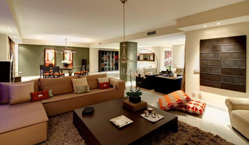 Foto 726302bd-ca0f-4ebd-bffd-790e4deeb78a. Dachwohnung mit pool in Puerto Banús Marbella