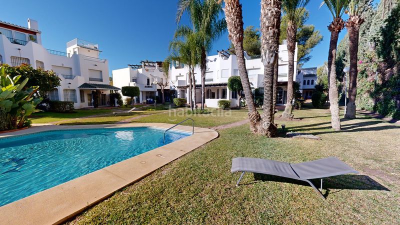 Foto 47349fd0-7692-4fa5-bd0c-843c54d2a409. Casa adossada amb piscina a Los Naranjos Marbella