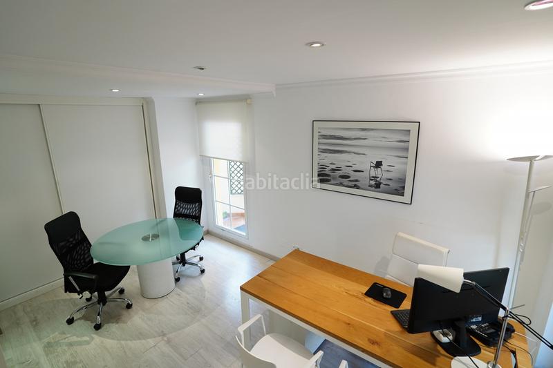 Foto 374655d7-e16b-4715-b1bd-0bba408a68e9. Büro in Nueva Andalucía centro Marbella