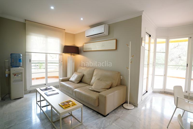 Foto 9488b21c-ab53-4619-8492-9775cb342aea. Büro in Nueva Andalucía centro Marbella