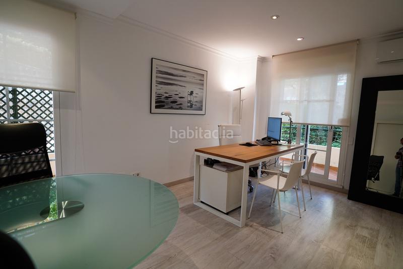 Foto d5c1a31c-840a-40bc-b07b-4ce316d44b81. Büro in Nueva Andalucía centro Marbella
