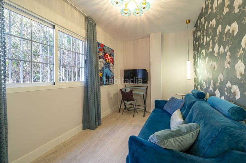 Foto f9adeefa-b5d6-4ef3-8ce6-27861c6a8885. Apartament amb piscina a Nueva Andalucía centro Marbella