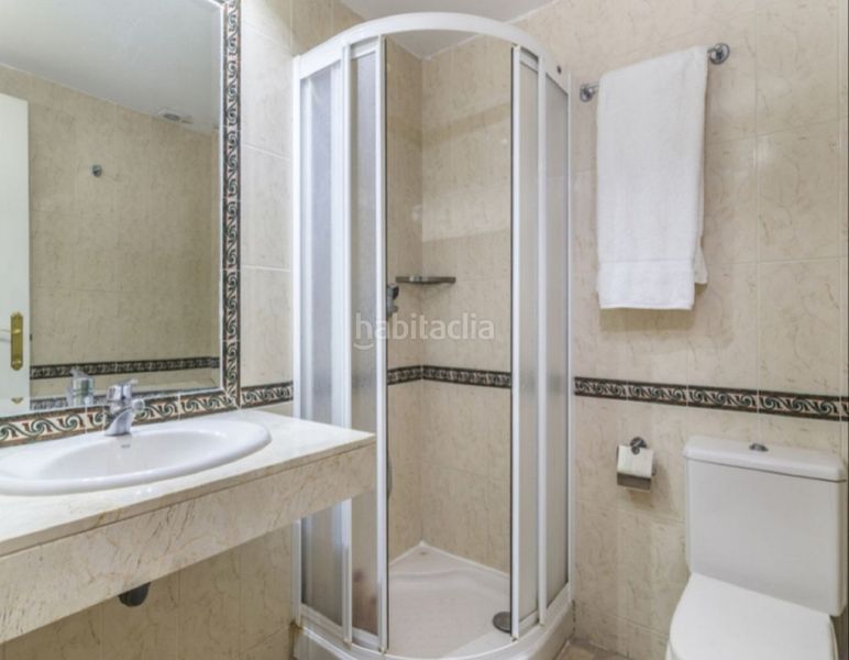 Foto 44ce31a2-78b6-41e5-8969-f7a8bd4fa53f. Apartament amb piscina a Nueva Andalucía centro Marbella