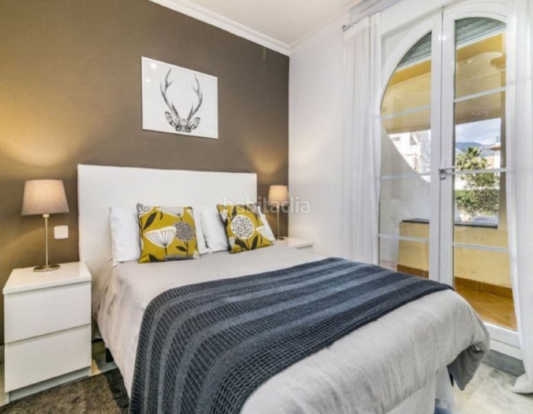 Foto 9114a3f7-065a-471c-8af9-11bdd5705fc5. Apartament amb piscina a Nueva Andalucía centro Marbella