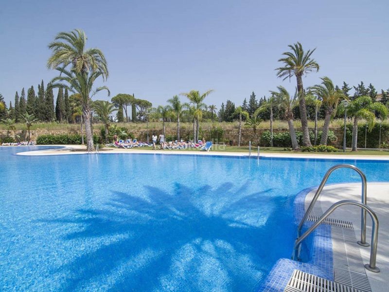 Foto 29eceac0-6d83-4a97-850a-afb5c1076442. Apartament amb piscina a Nueva Andalucía centro Marbella