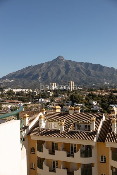 Foto 341b27cc-fea3-44f7-9c3b-4d43e899595e. Apartament amb piscina a Nueva Andalucía centro Marbella