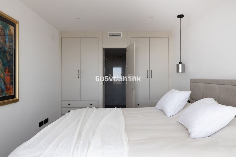 Foto 4bc359bc-2e75-4679-9fc4-8e5230e48ef7. Apartament amb piscina a Nueva Andalucía centro Marbella